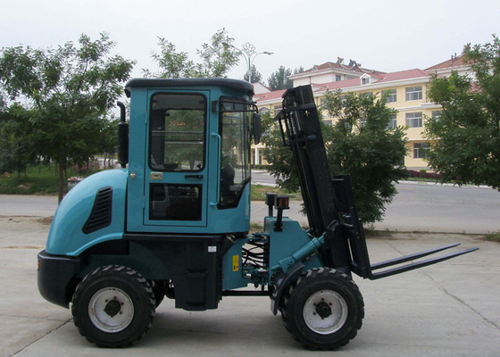 China hydraulischer industrieller Gabelstapler 4WD CPCY30 Off Road/alles Gelände-Gabelstapler 3000KG CER fournisseur