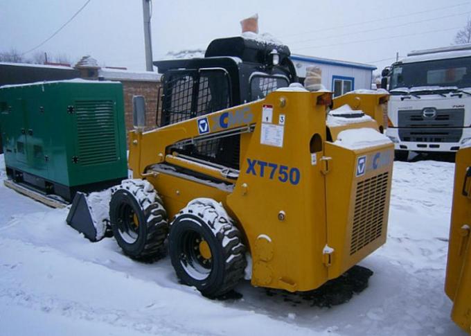 Мини-погрузчик xcmg xt750. Xcmg xt740. Xcmg xt750. Мини погрузчик xcmg xc760k. Мини-погрузчик xcmg xt750.